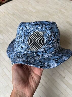 Adidas Trail Blazers White Diamonds pattern Bucket Hat S/M